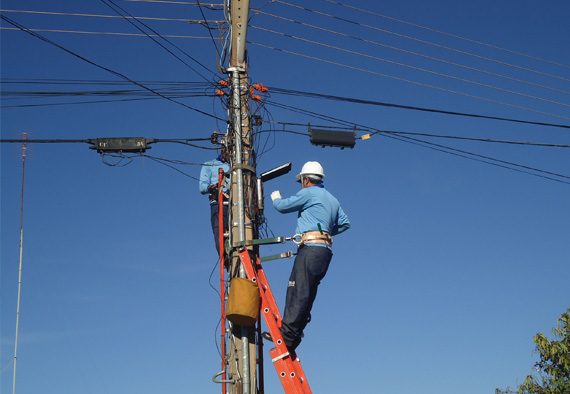 Construção de Rede Óptica GPON